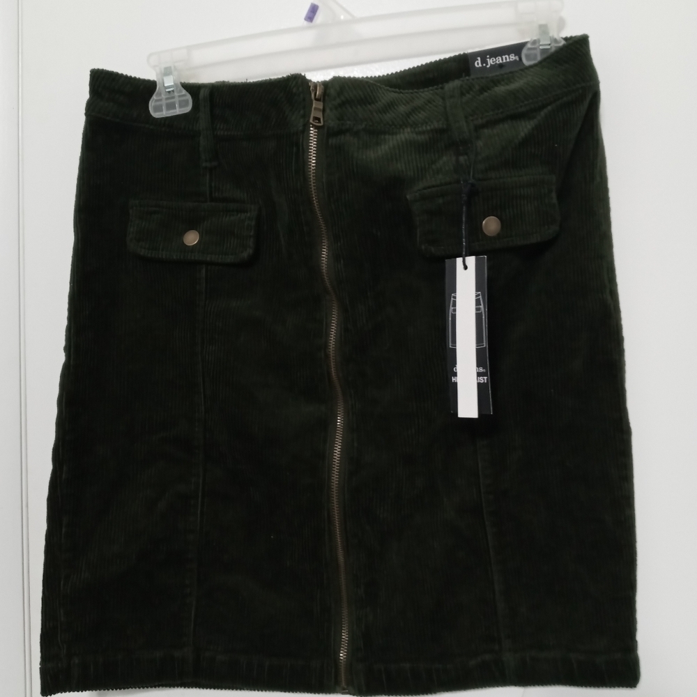 D. Jeans Y2K High Waist Emerald Green Full front zip corduroy skirt NEW sz 14